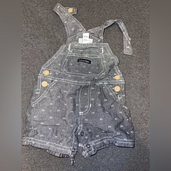 Calvin Klein baby coverall set - Picture 6 of 9